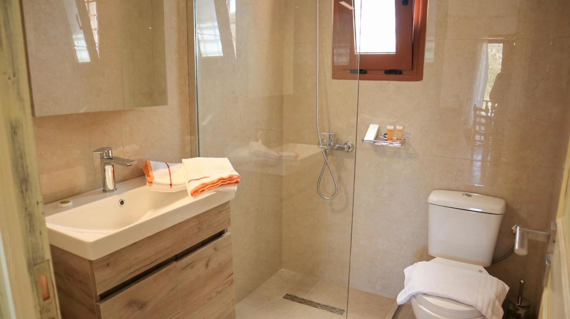 Zeus Apartman Ísztro Kültér fotó